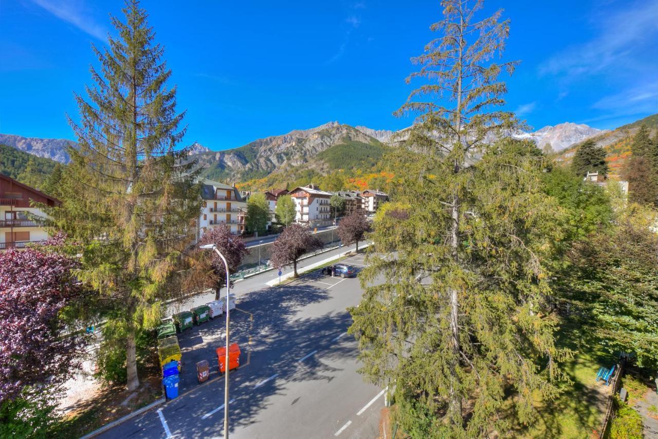 Il Rododendro City Center - Happy Rentals Bardonecchia Exterior foto